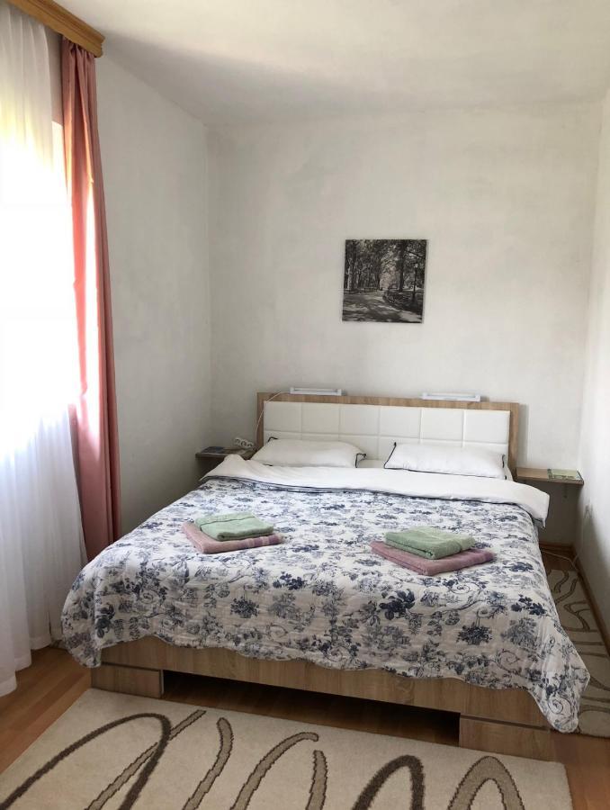 Apartman Jezerce 71 Apartment Екстериор снимка