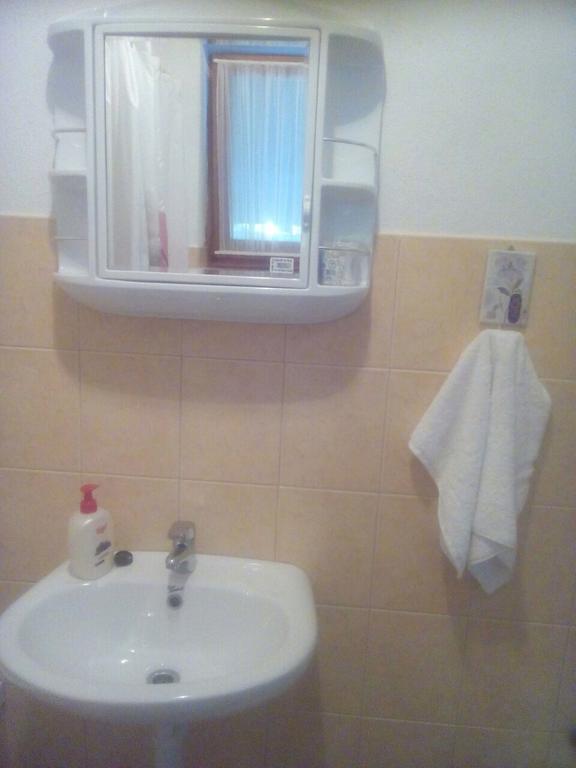 Apartman Jezerce 71 Apartment Екстериор снимка