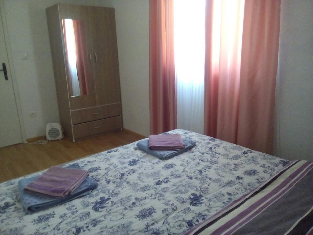 Apartman Jezerce 71 Apartment Екстериор снимка